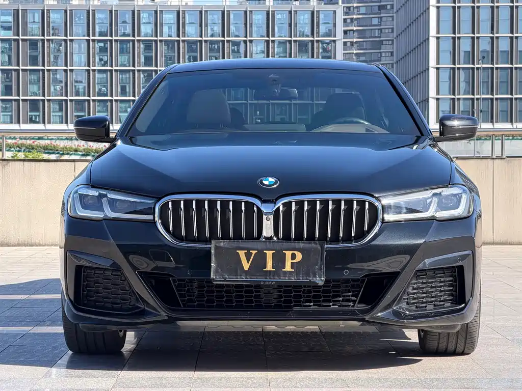 BMW 5 Series 2021 530Li Exclusive M Sports Package купить на сайте DeffCars