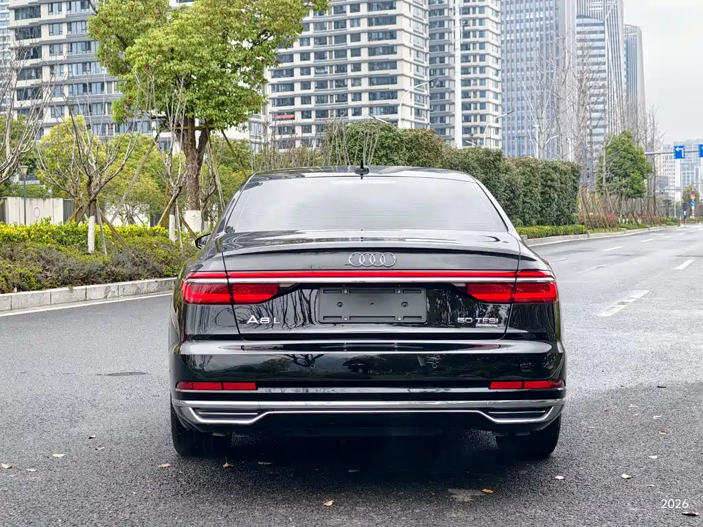 Audi A8 2021 A8L 50 TFSI quattro comfort type купить на сайте DeffCars
