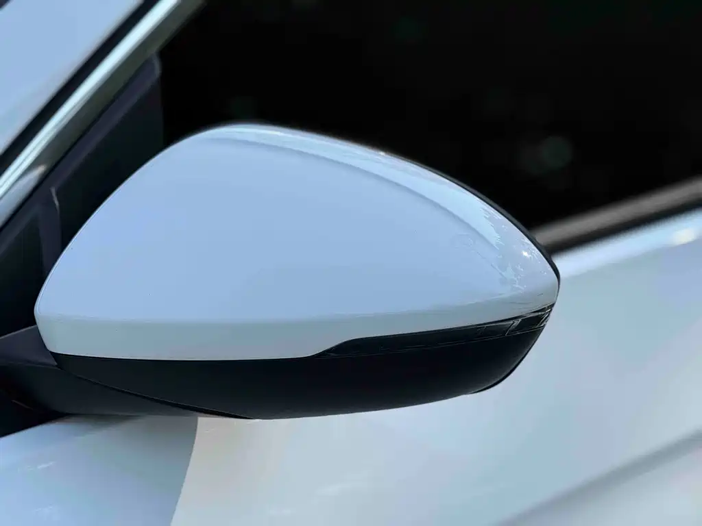 Regal 2019 20T Elite National VI купить на сайте DeffCars