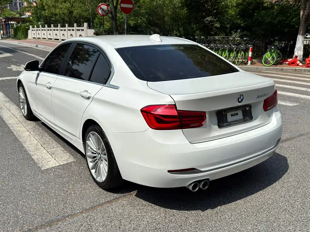 BMW 3 Series 2018 320Li Fashion Model купить на сайте DeffCars