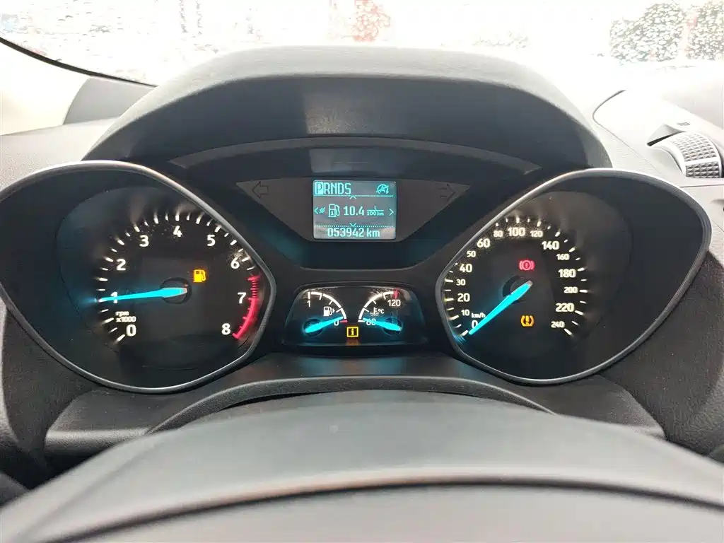 Escape 2019 EcoBoost 180 two-wheel drive platinum airfoil National VI купить на сайте DeffCars