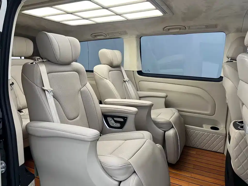 Vito 2018 2.0T Elite Edition 7 seats National V купить на сайте DeffCars