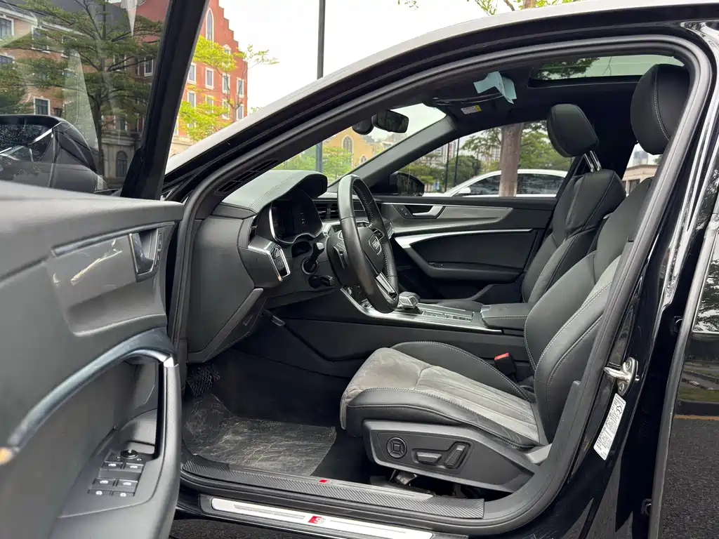 Audi A6L 2021 45 TFSI Premium Dynamic Model купить на сайте DeffCars