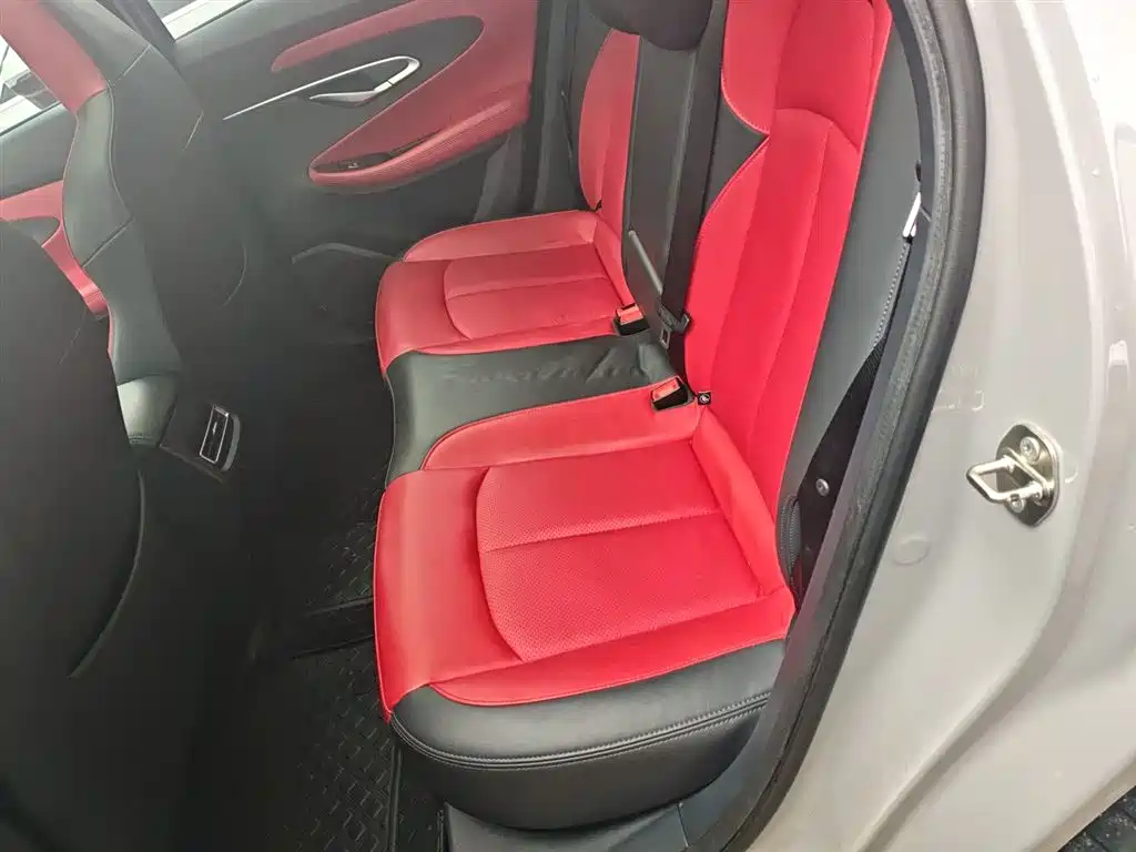 Changan UNI-T 2020 1.5T premium model купить на сайте DeffCars