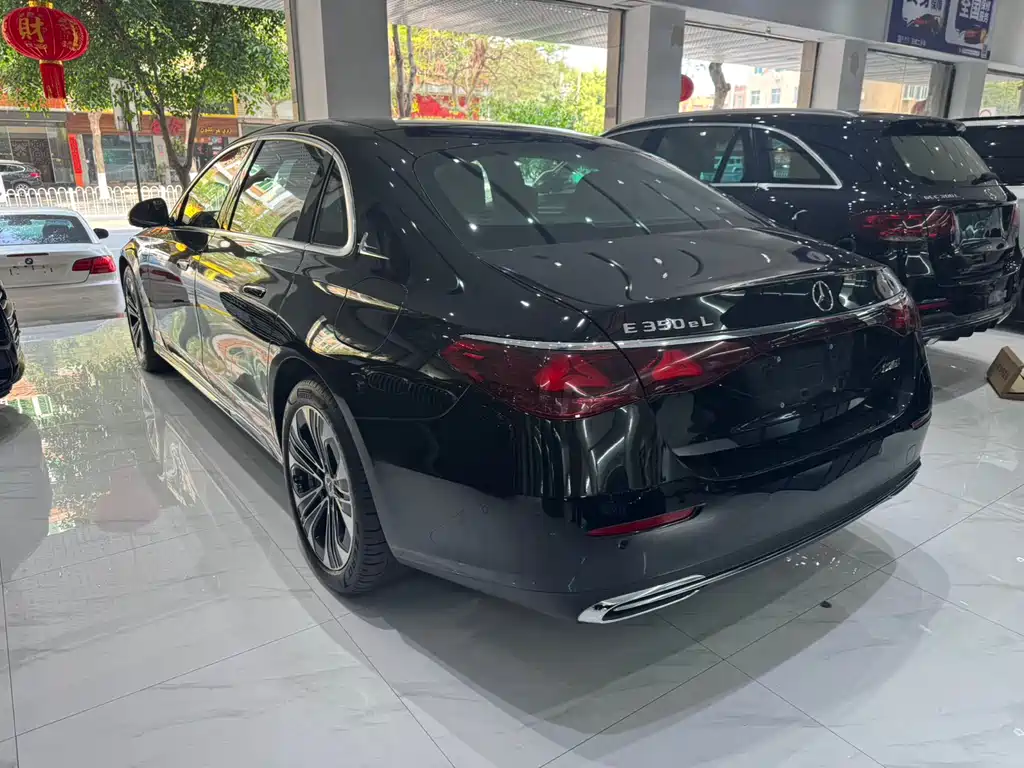 Mercedes-Benz E-Class New Energy 2024 E 350 e L plug-in hybrid sedan купить на сайте DeffCars