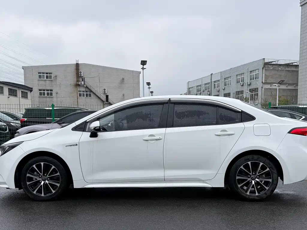 Ralink 2023 Intelligent Electric Hybrid Dual Engine 1.8L Leading Edition купить на сайте DeffCars