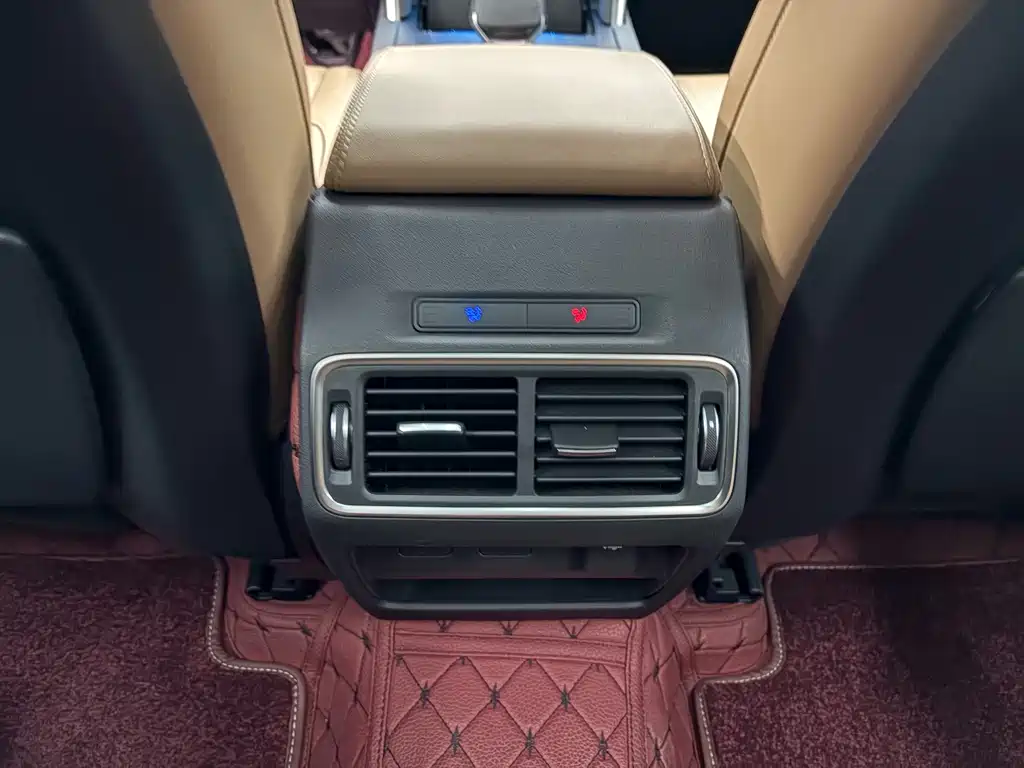 Discovery Sport 2024 Luxury Customized Edition купить на сайте DeffCars
