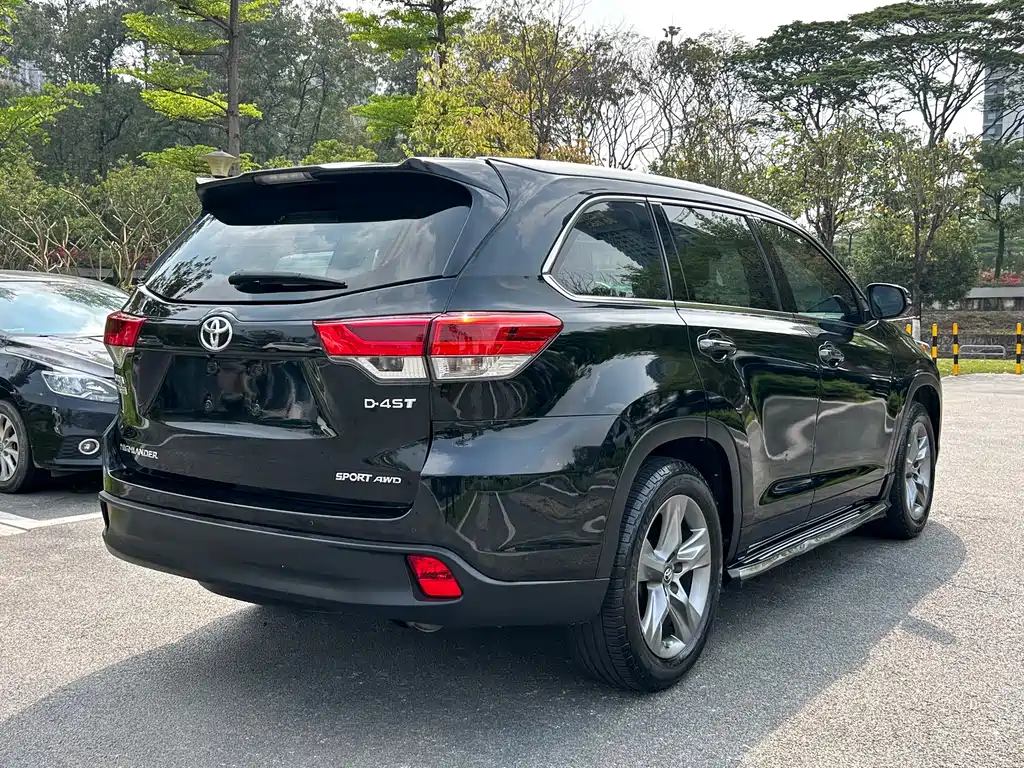 Highlander 2018 2.0T four-wheel drive luxury version, 7 seats, National VI купить на сайте DeffCars