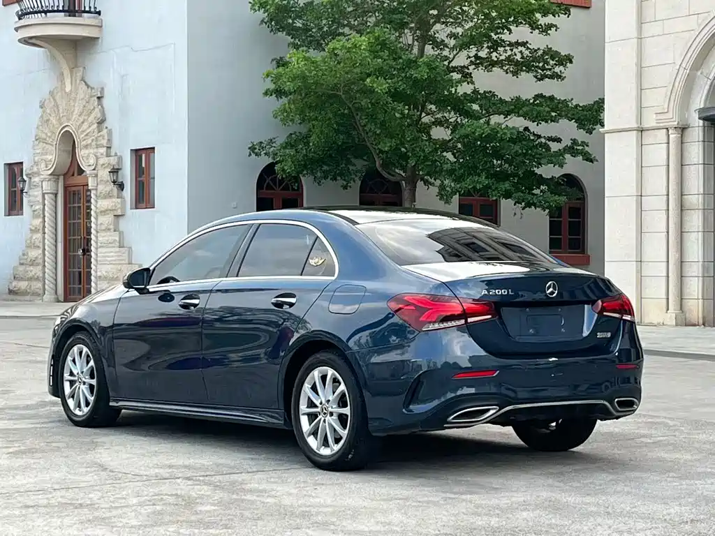 Mercedes-Benz A-Class 2019 A 200 L Sports Sedan купить на сайте DeffCars