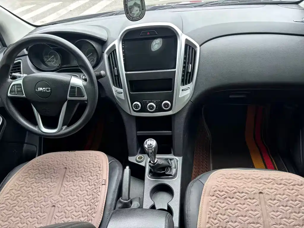 Baodian 2022 2.5T diesel two-wheel drive comfortable version flat bottom cargo box long axis JX4D25A6L купить на сайте DeffCars