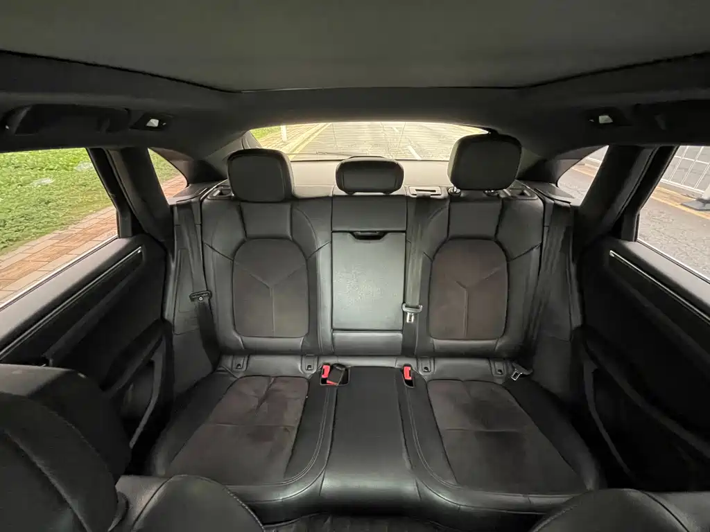 Macan 2018 Macan 2.0T купить на сайте DeffCars