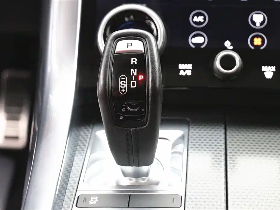 Range Rover Sport 2020 3.0 L6 HSE DYNAMIC купить на сайте DeffCars