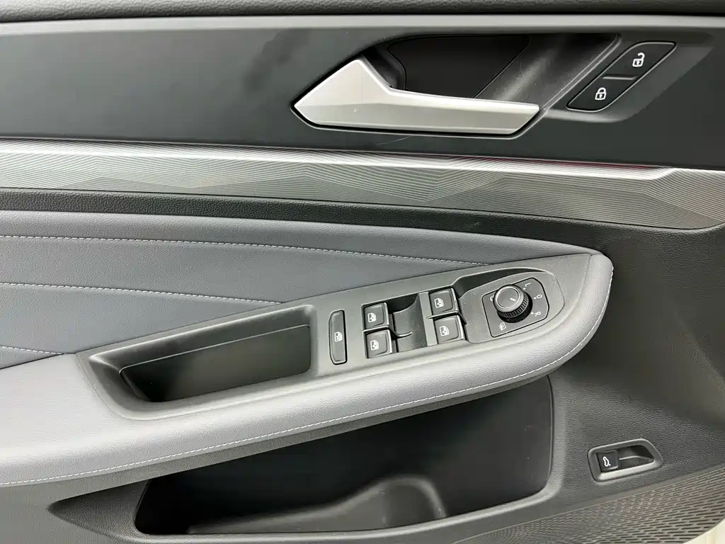 Lingdu 2026 Lingdu L GTS 380TSI Lingfeng Million Commemorative Edition купить на сайте DeffCars