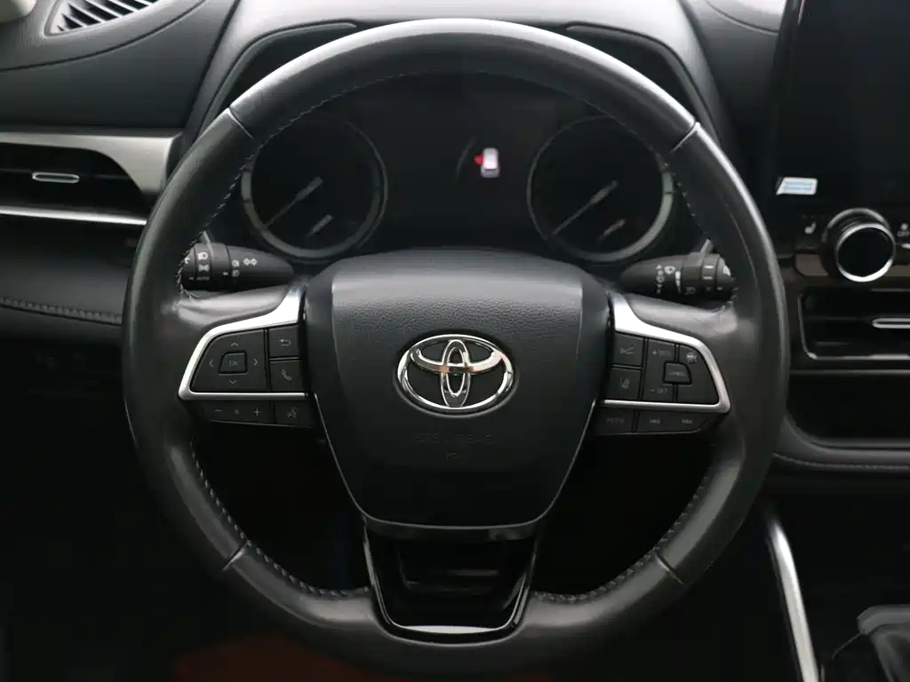 Highlander 2024 380T four-wheel drive luxury version 7 seats купить на сайте DeffCars