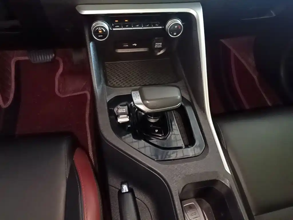 Binyue 2021 1.4T DCT Platinum Edition купить на сайте DeffCars