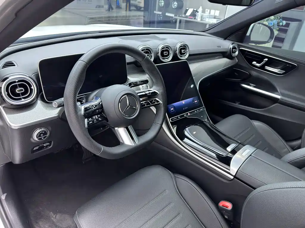 Mercedes-Benz C-Class 2024 facelift three C 260 L sports version купить на сайте DeffCars