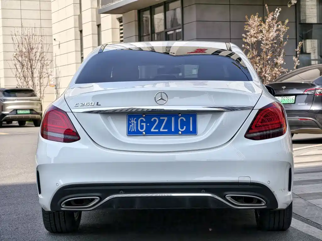 Mercedes-Benz C-Class 2019 C 180 L Fashionable Sports Edition купить на сайте DeffCars