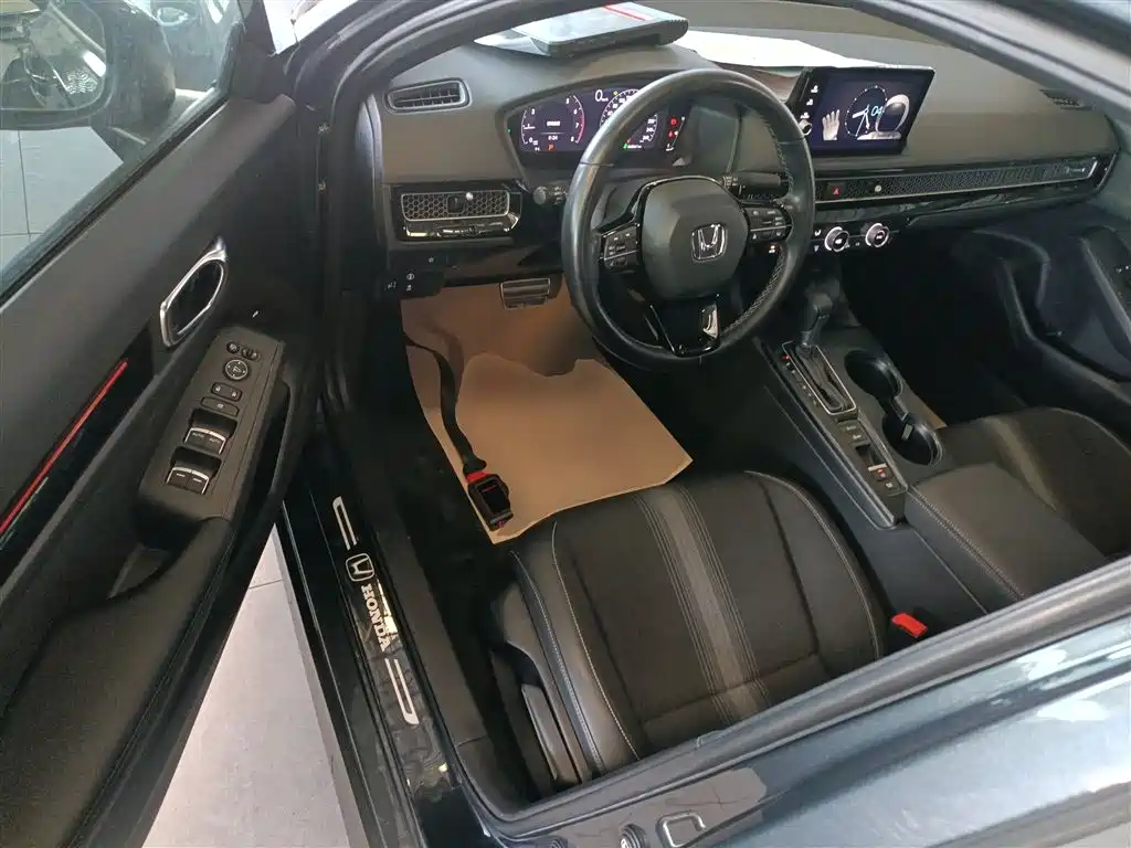 Civic 2022 240TURBO CVT combustion version купить на сайте DeffCars