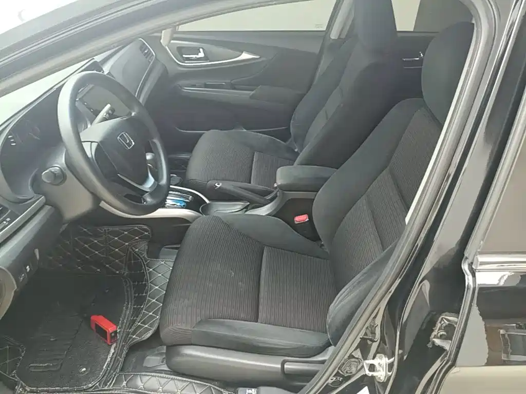Lingpai 2016 1.8L CVT Comfort Edition купить на сайте DeffCars