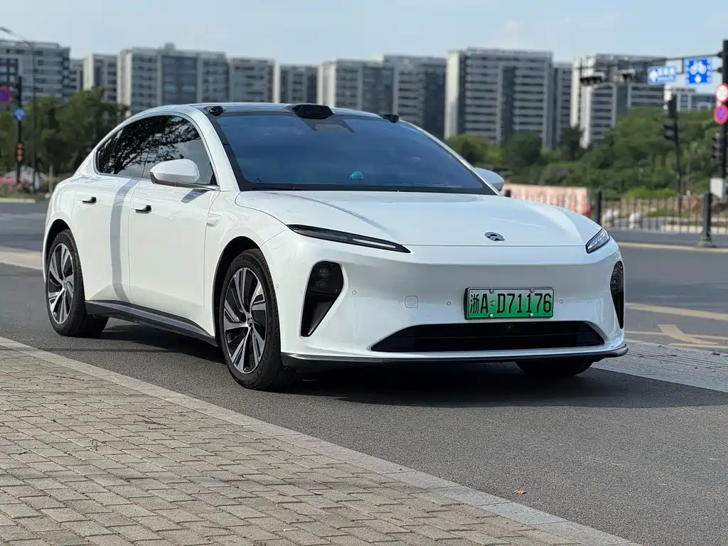 NIO ET5 2024 model 100kWh купить на сайте DeffCars