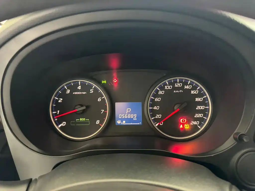 Outlander 2021 2.0L 2WD 5-seater купить на сайте DeffCars