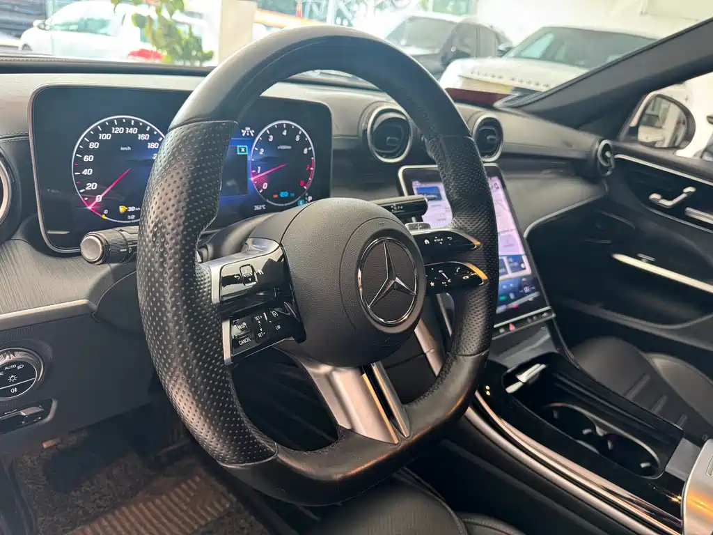 Mercedes C-Class 2022 C 200 L Sports Edition купить на сайте DeffCars