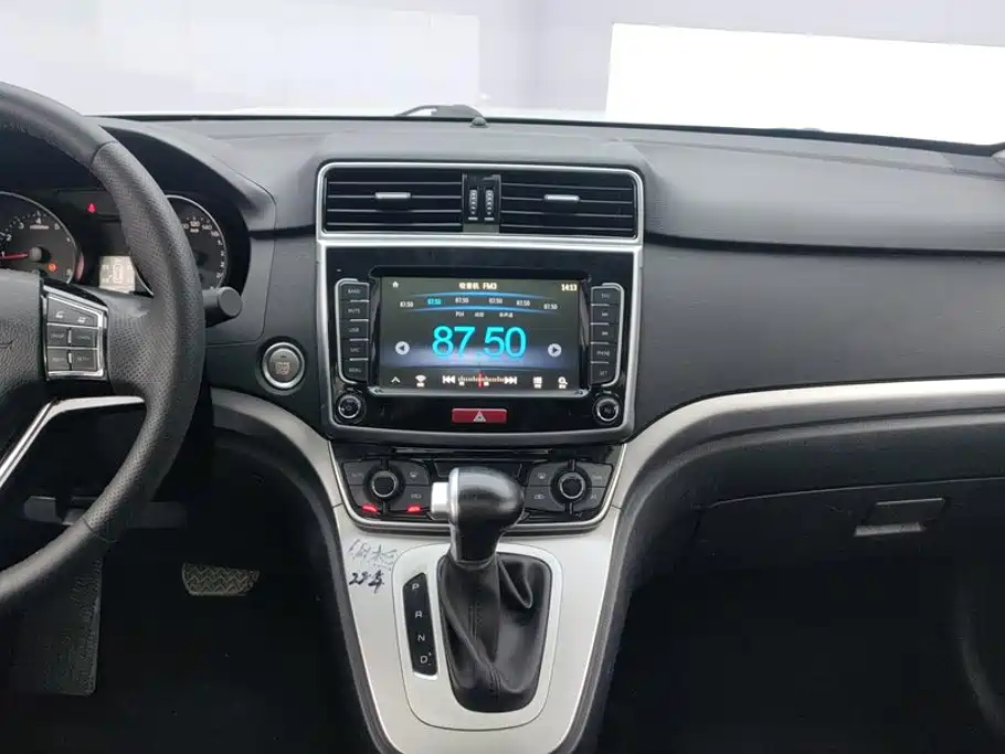 HAVAL M6 2019款 1.5T DCT两驱精英型 国VI купить на сайте DeffCars