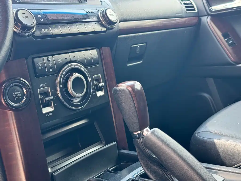 Prado 2014 4.0L automatic VX NAVI купить на сайте DeffCars