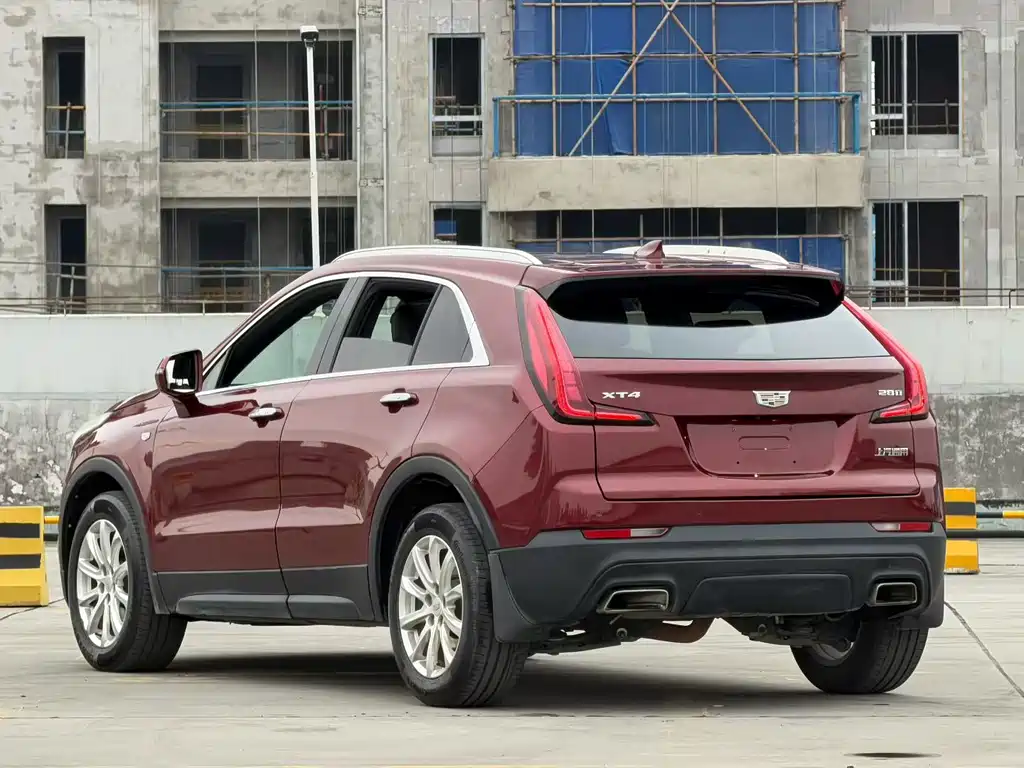 Cadillac XT4 2018 28T two-wheel drive technology купить на сайте DeffCars