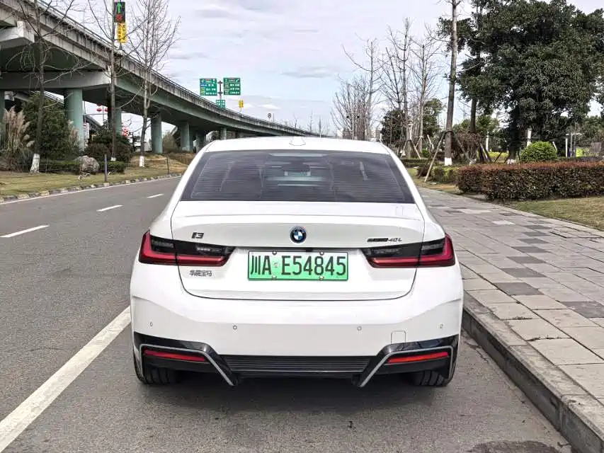 BMW i3 2025 eDrive 40L Night Package купить на сайте DeffCars