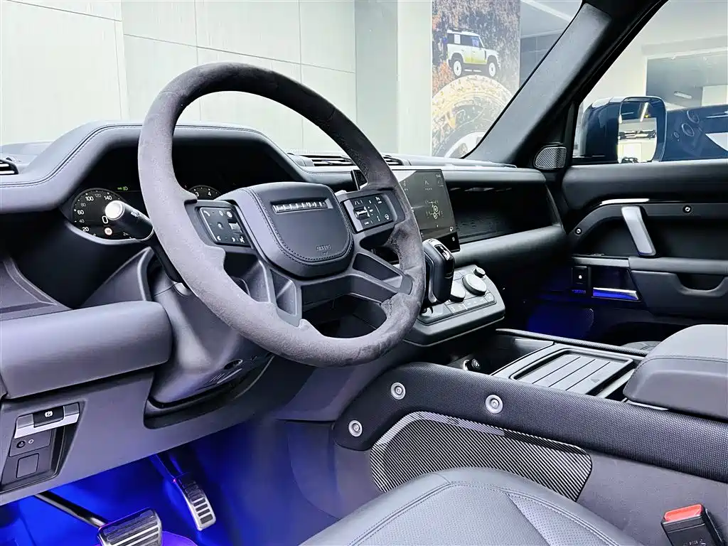 Land Rover Defender 2024 110 5.0T V8 купить на сайте DeffCars