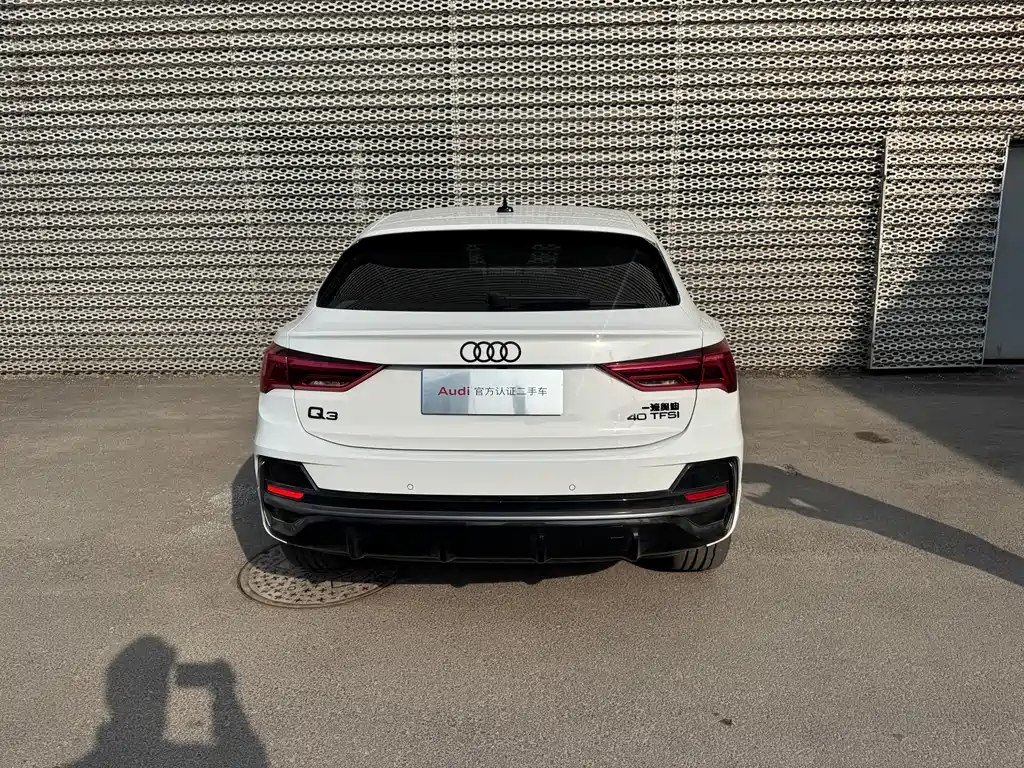 Audi Q3 Sportback 2024 40 TFSI Fashion купить на сайте DeffCars