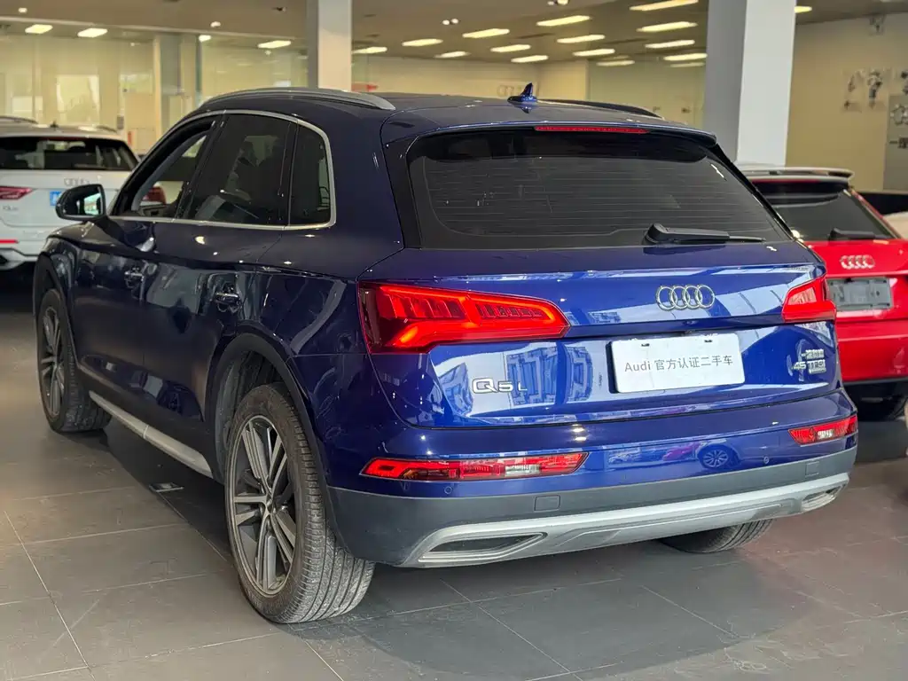 Audi Q5L 2020 45 TFSI exclusive and elegant model купить на сайте DeffCars