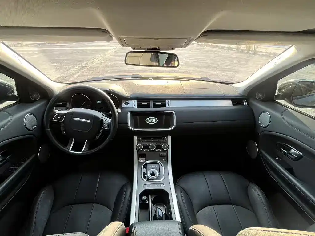 Range Rover Evoque 2018 240PS SE Zhiyao Edition купить на сайте DeffCars