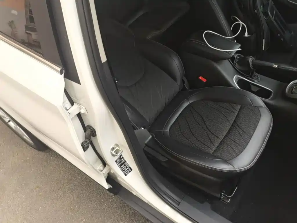 Baojun 510 2017 1.5L manual fashion model купить на сайте DeffCars