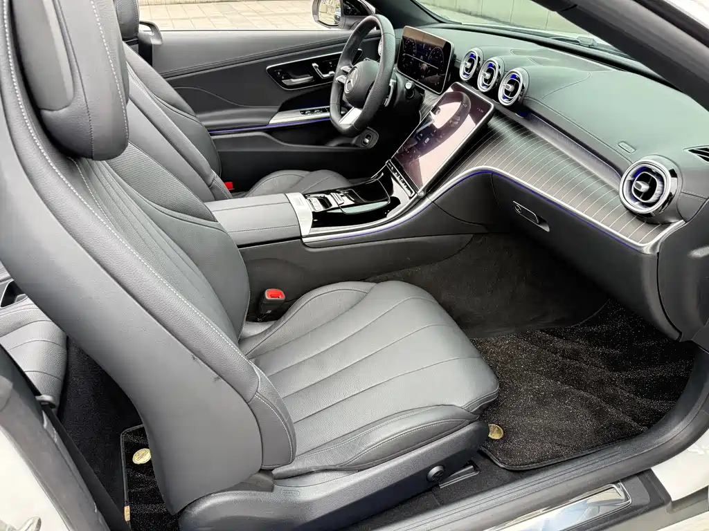 Mercedes-Benz CLE 2025 CLE 300 4MATIC Convertible Coupe купить на сайте DeffCars