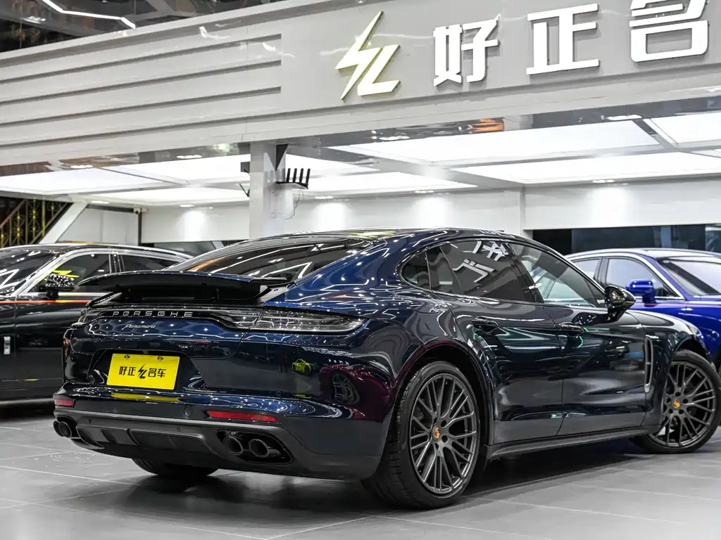 Panamera 2023 facelift Panamera 2.9T Platinum Edition купить на сайте DeffCars