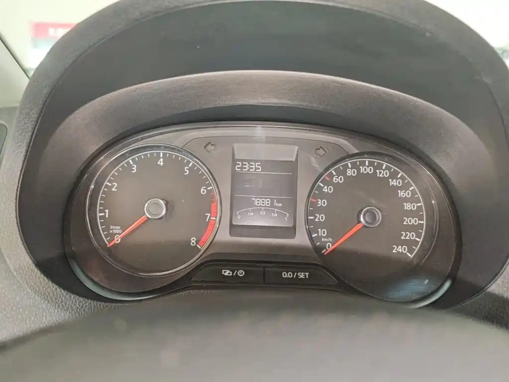 Polo 2018 1.5L Auto-Advanced купить на сайте DeffCars
