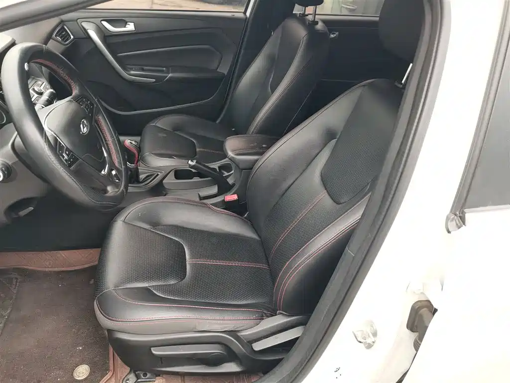 Arrizo 5 2017 1.5L Manual Deluxe Edition купить на сайте DeffCars