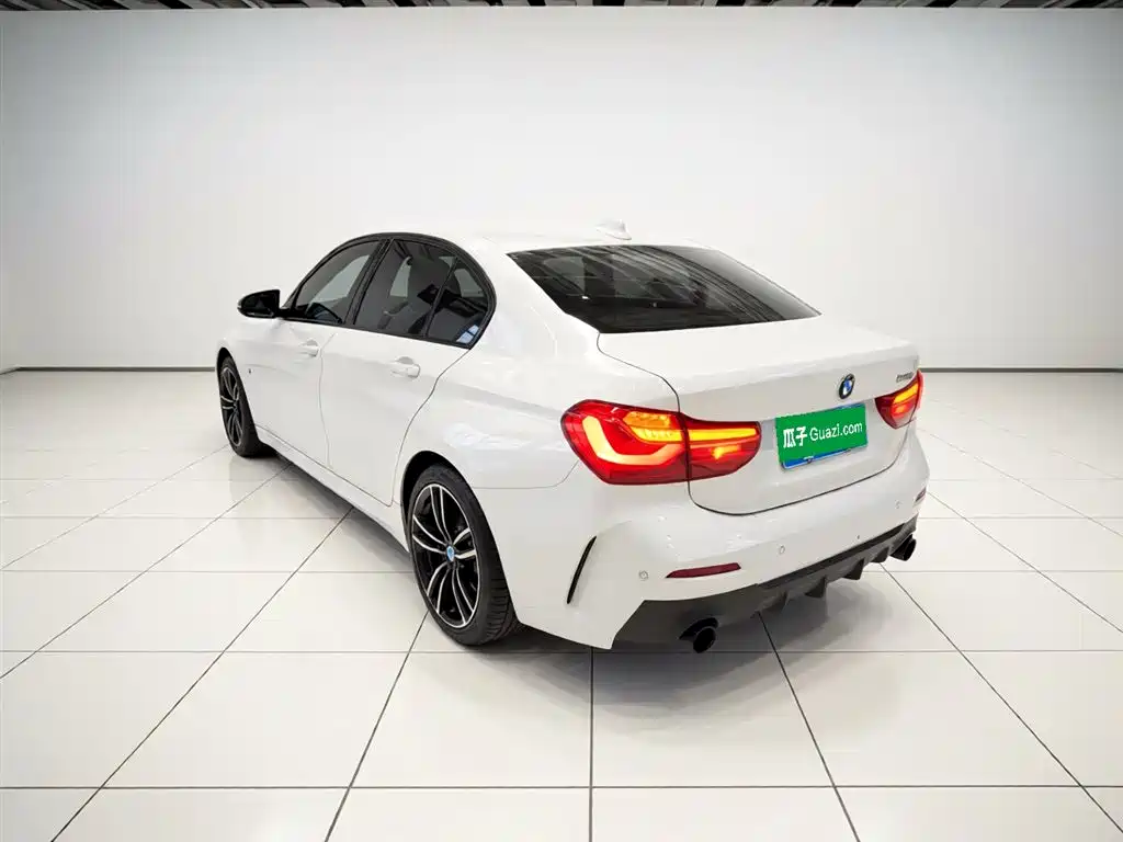BMW 1 Series 2021 125i M Sports Night Edition купить на сайте DeffCars