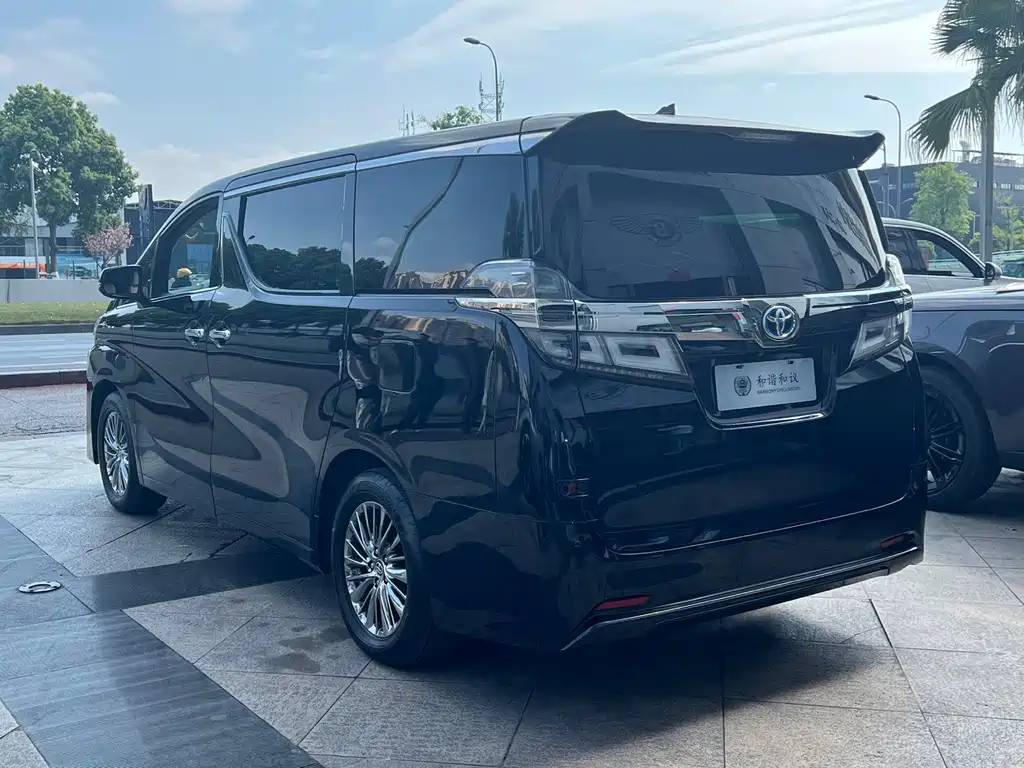 Wilfa 2020 Shuangqing 2.5L HV Premium Edition купить на сайте DeffCars