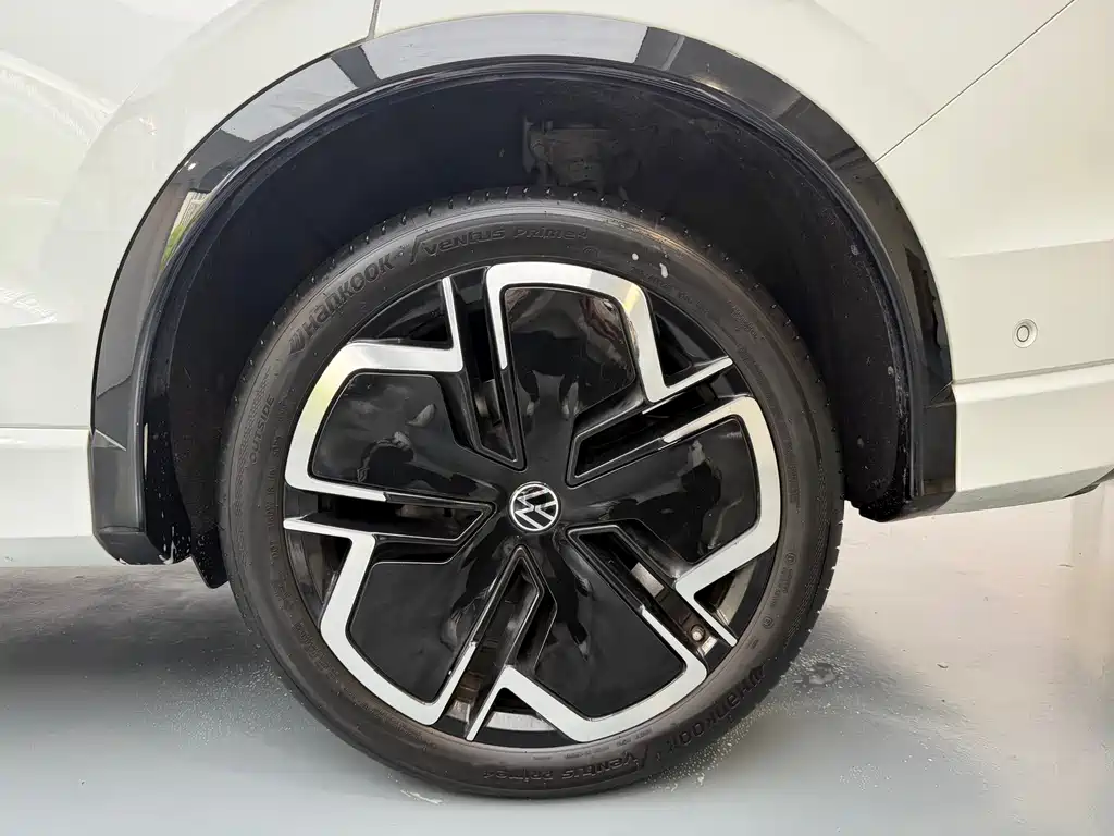 Tiguan L 2024 PRO 330TSI 2WD R-Line Zhizun Edition купить на сайте DeffCars