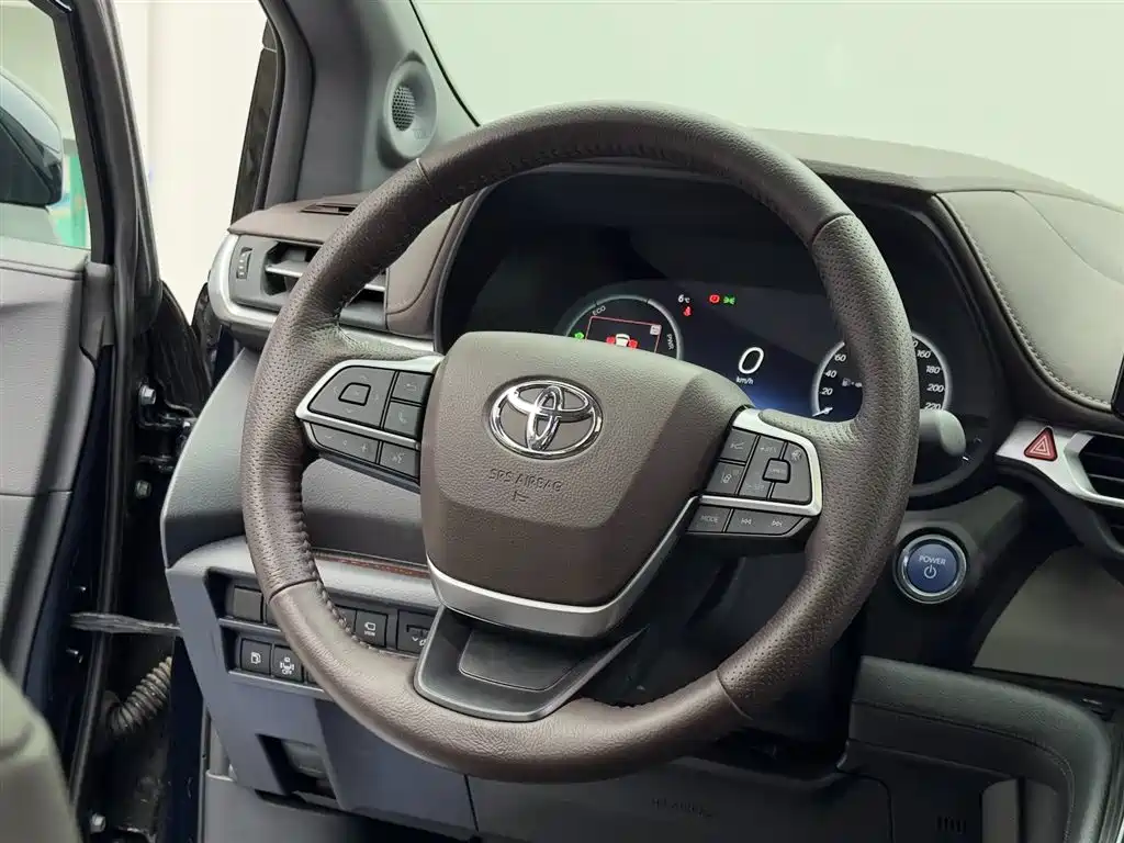 Grevia 2023 2.5L Hybrid Flagship VIP Edition купить на сайте DeffCars
