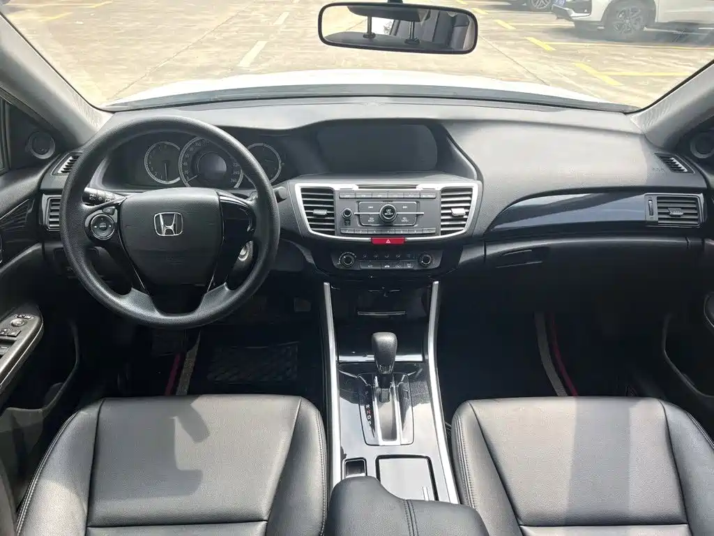 Accord 2016 2.0L Comfort Edition купить на сайте DeffCars