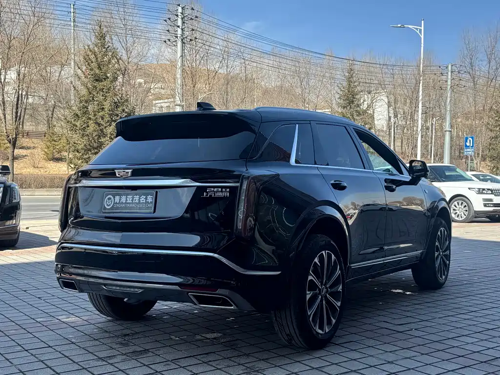 Cadillac XT5 2026 2.0T Metropolis купить на сайте DeffCars