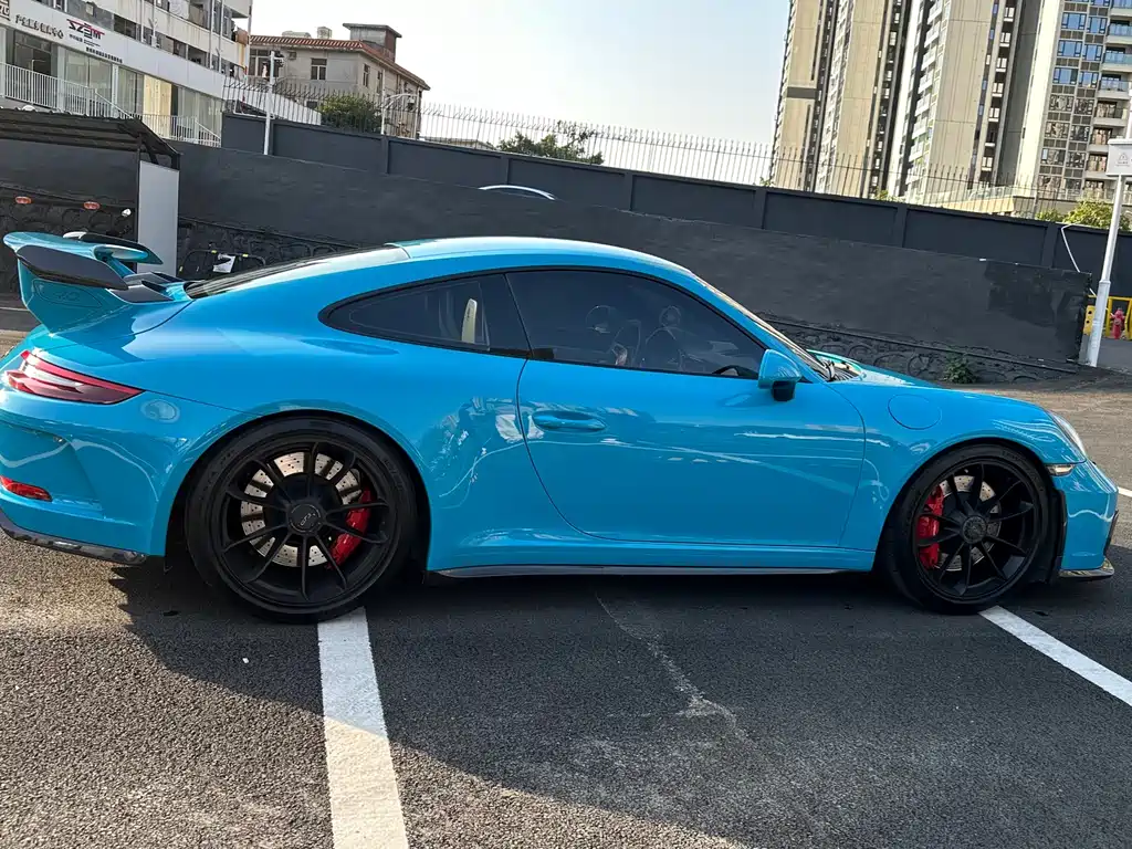 Porsche 911 2018 GT3 4.0L купить на сайте DeffCars