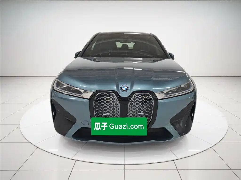 BMW iX 2022 xDrive40 купить на сайте DeffCars