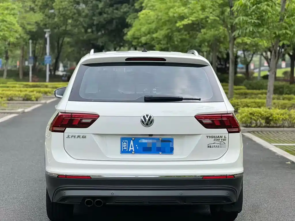 Tiguan L 2018 330TSI automatic two-wheel drive luxury version купить на сайте DeffCars