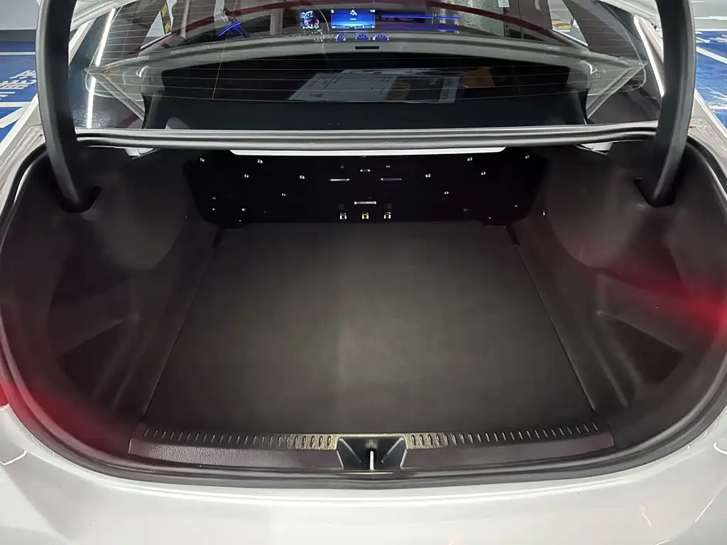 Mercedes-Benz A-Class 2023 A 200 L Fashion Model купить на сайте DeffCars