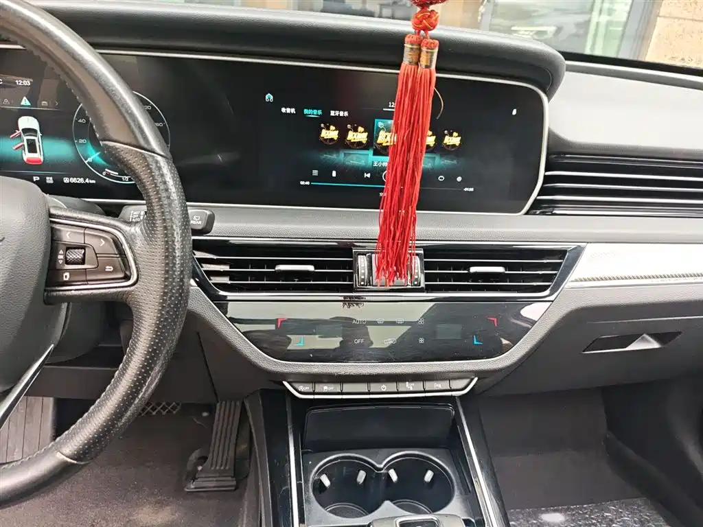 Hongqi HS5 2019 2.0T Zhilian Flagship Edition купить на сайте DeffCars